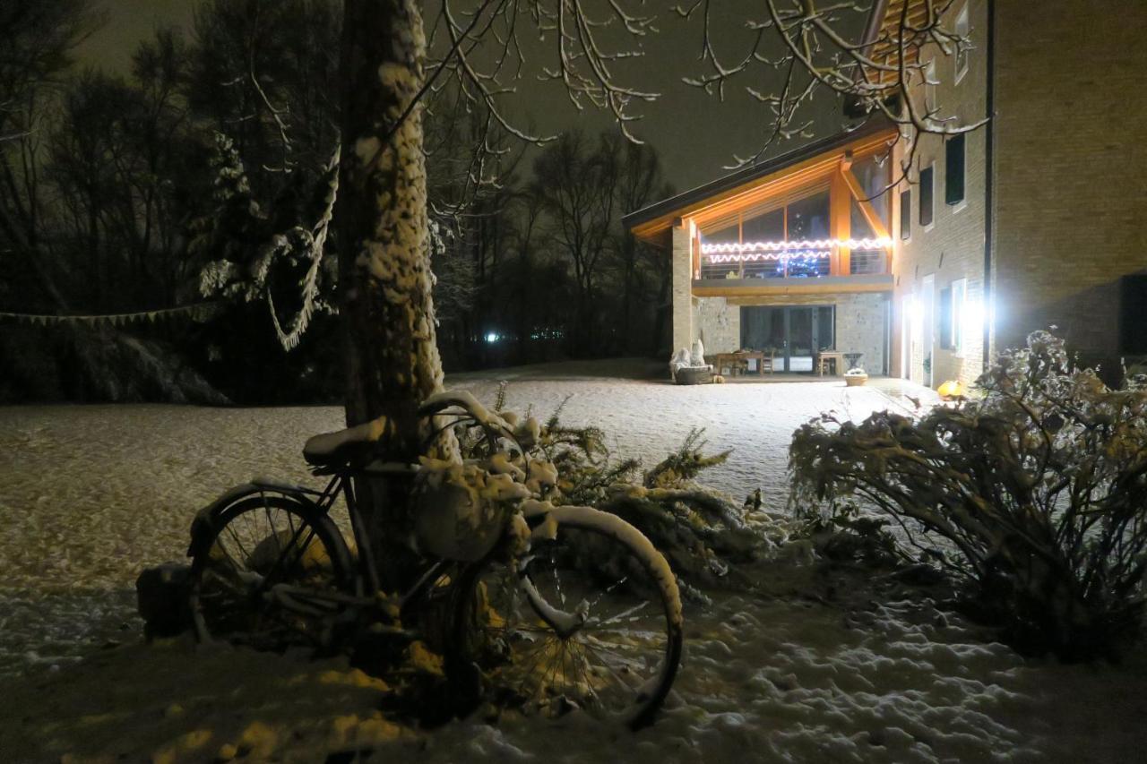 Da Gastone Villa Rivignano Eksteriør bilde